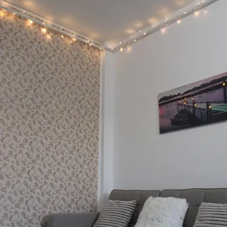 Apartment Yua'shomes-bussiness And Travel